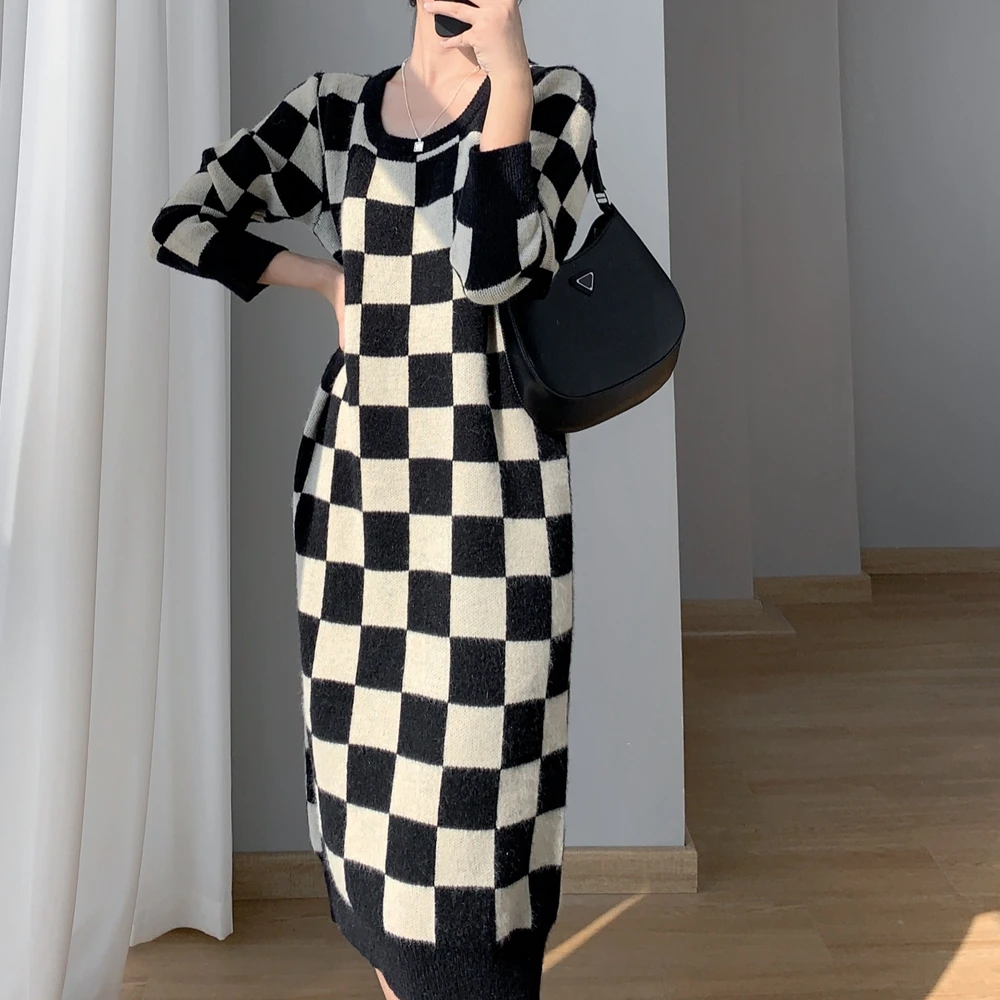 O-neck Long Sleeves Knitted Loose Plaid Dress