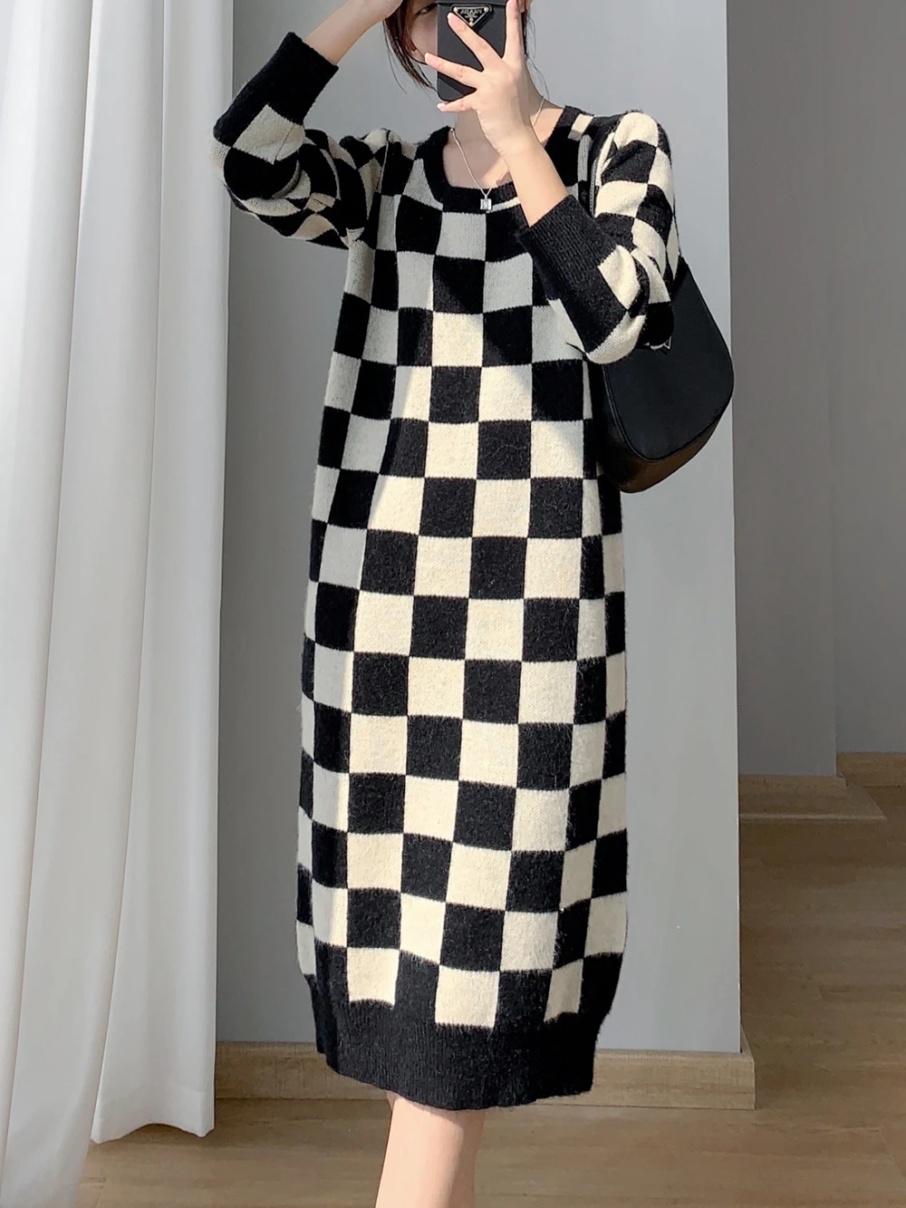 O-neck Long Sleeves Knitted Loose Plaid Dress