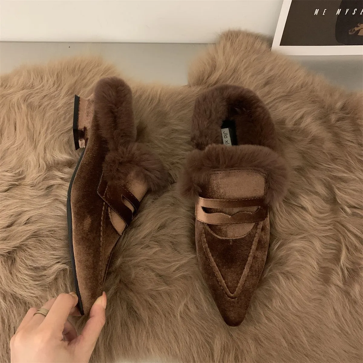Women’s Plush Fur Platform Slippers – Warm Indoor/Outdoor Winter Slides