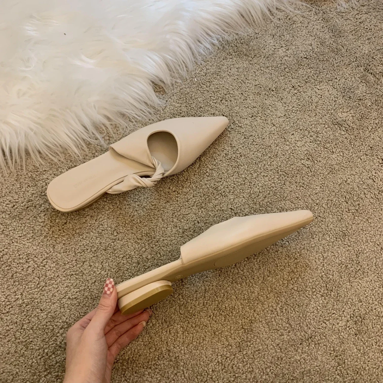 Pointed Toe Mules – Flat Slip-On Women’s Slides for Spring & Summer