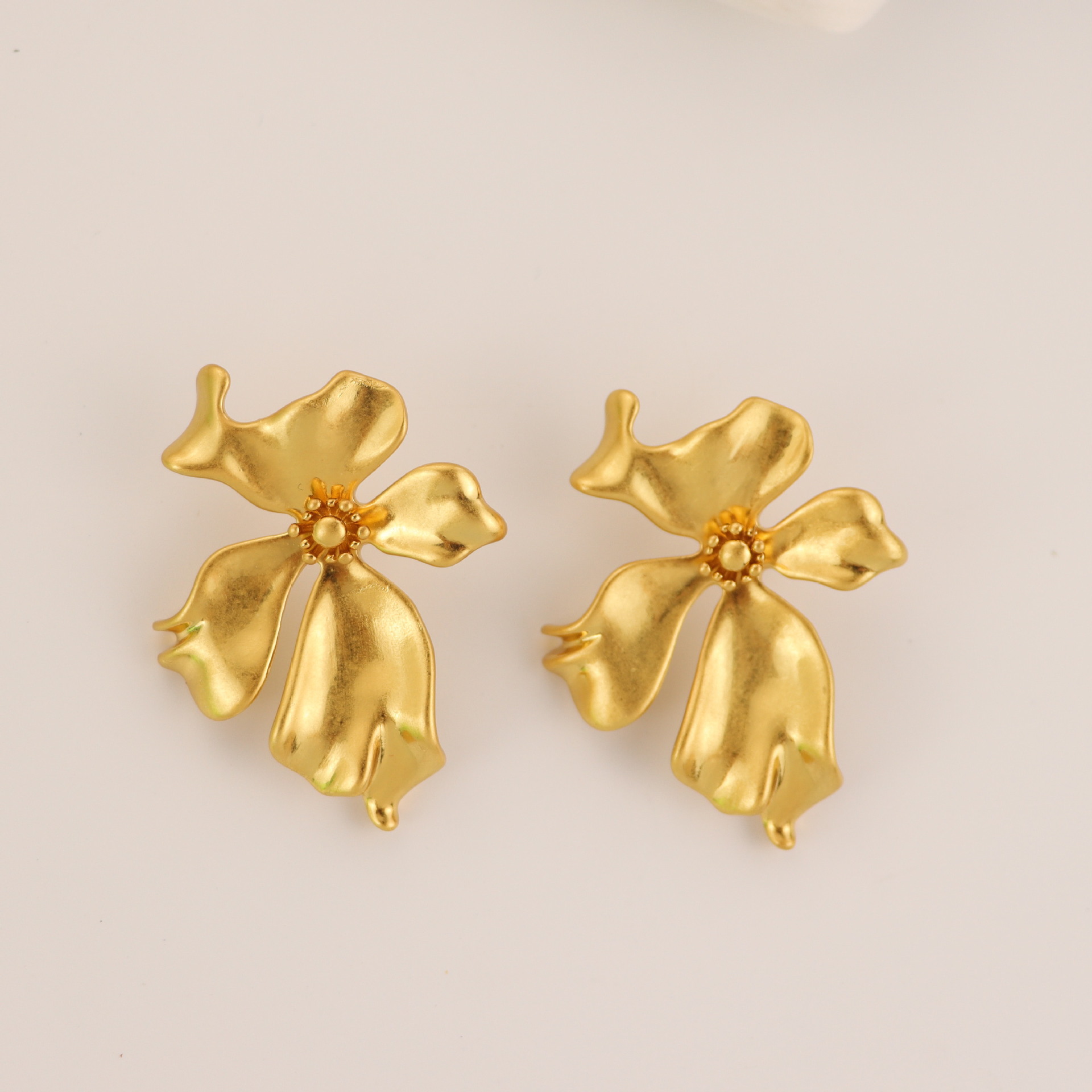 06cffdea48d5c64f7df37feafe9d07