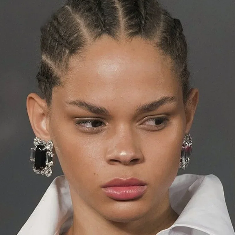 H67a773c4ee7f4dafa40ff229fea1f