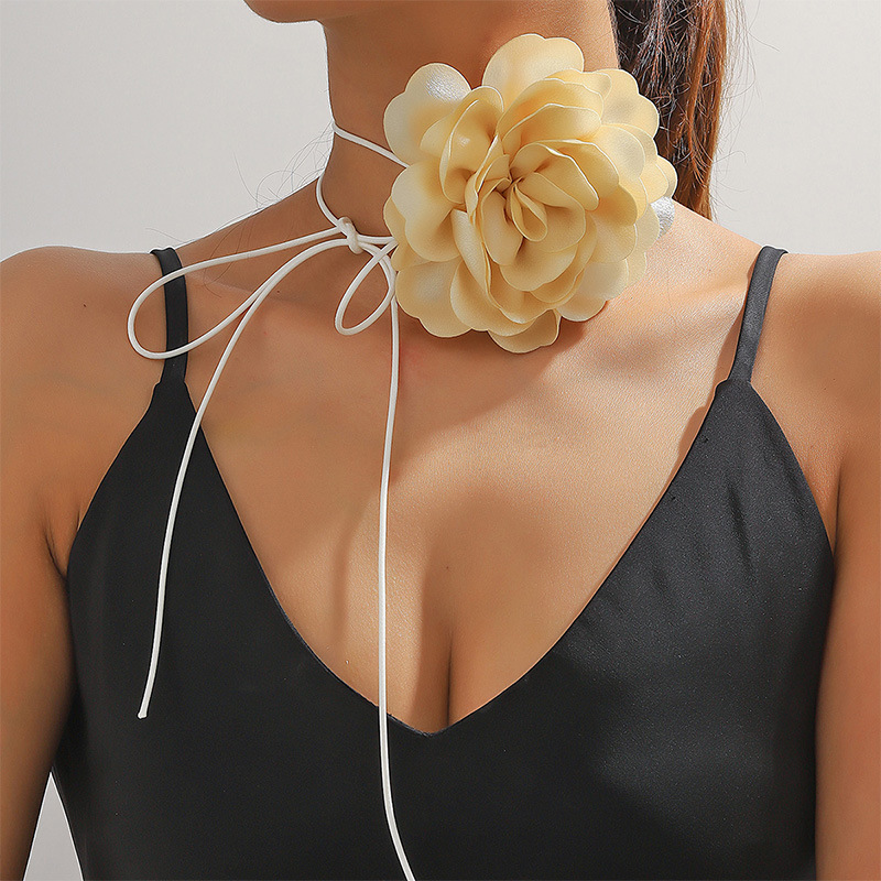 JXJL21155-缎面牡丹花-香槟色