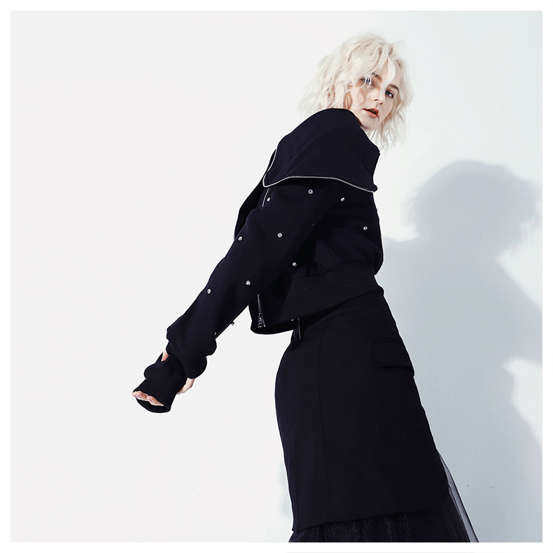 10340729293_1887677244