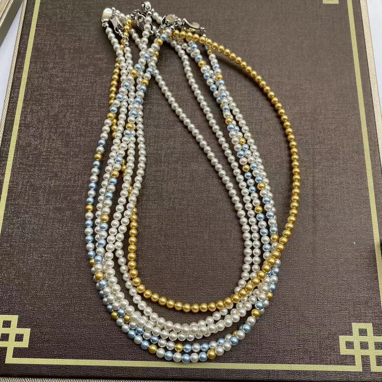 不明确的