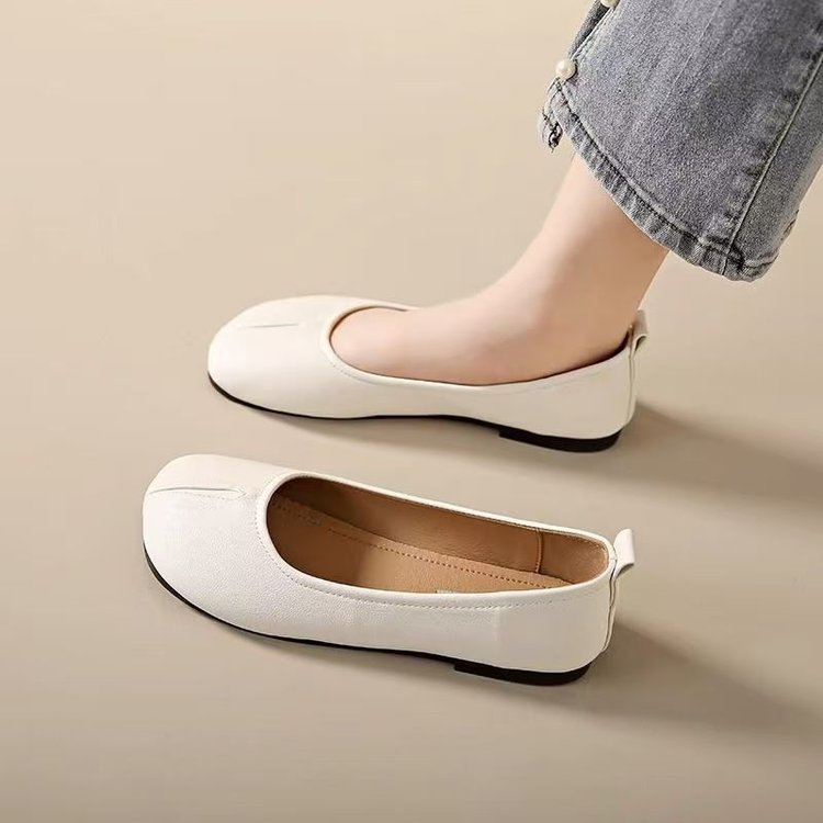 Mary Jane Flat Shoes