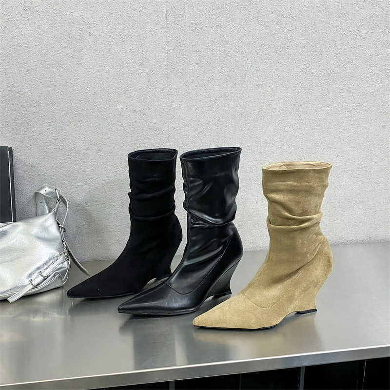 Autumn and Winter Fashionable French Pointed Slope Heel Stacked Women's Boots Soft Leather High Heels Comfortable Short Boots