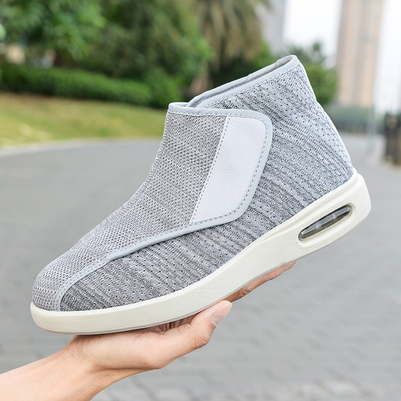 Winter shoes for the elderly with Velcro and large opening image 4