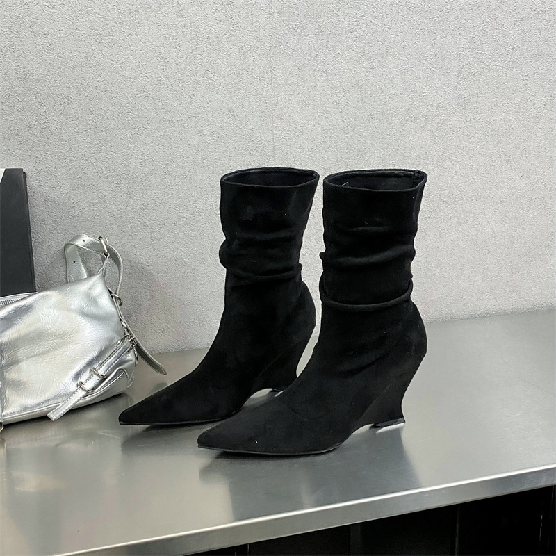 Autumn and Winter Fashionable French Pointed Slope Heel Stacked Women's Boots Soft Leather High Heels Comfortable Short Boots image 3