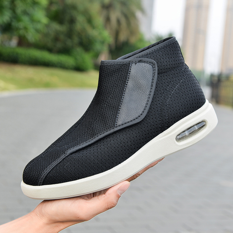 Winter shoes for the elderly with Velcro and large opening image 8