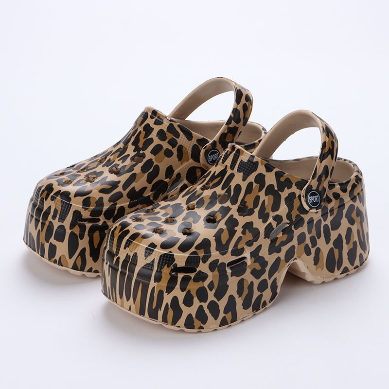 Cave shoes for women in summer, leopard print height increasing thick soled Southeast Asian beach garden shoes, cool slippers for outdoor wear image 4