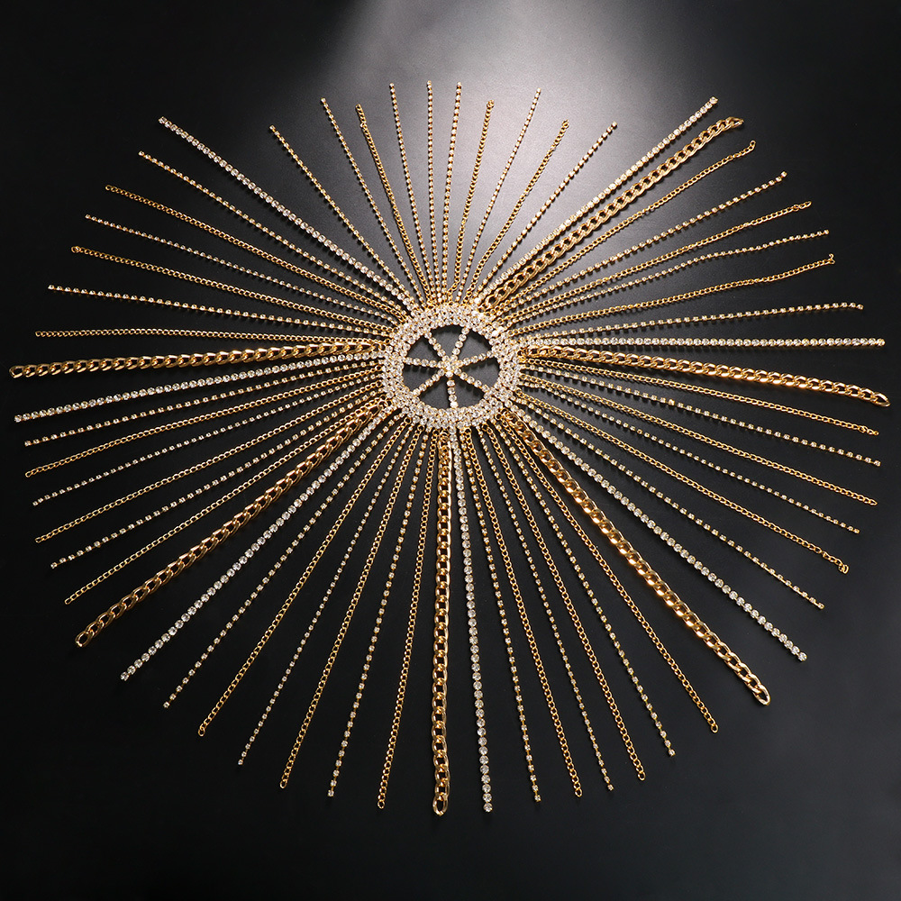 Gold layered chains with polished central attachment