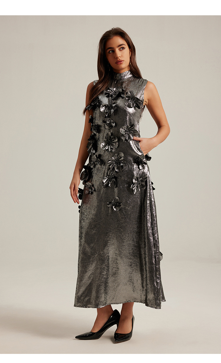 Three-Dimensional Floral Sleeveless A-Line Dress – Elegant Long Gown