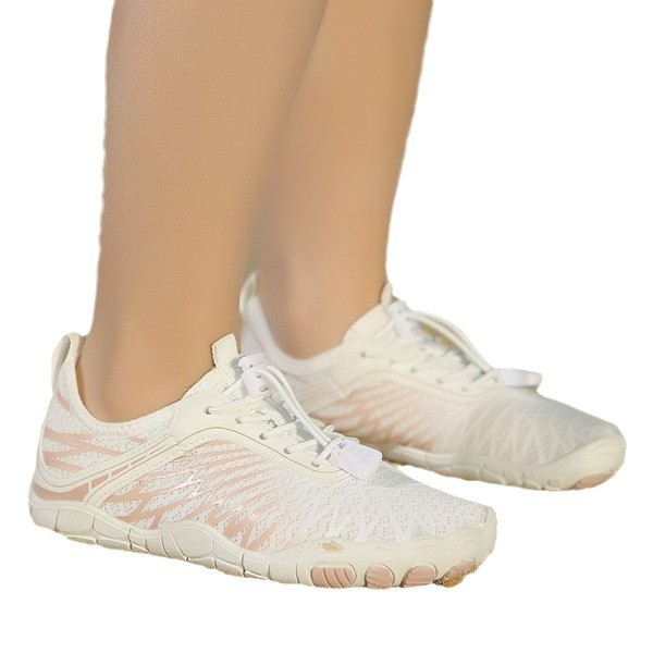 Outdoor children's quick-drying non-slip beach shoes, breathable wading shoes, soft-soled running shoes image 7