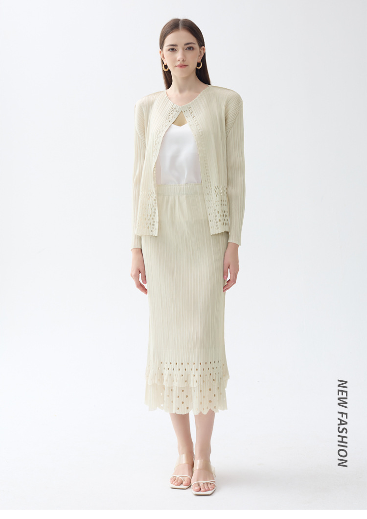 gmqWivylydTsOg0VfCavA1VhBWTH8zFLRBbE