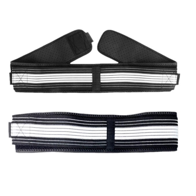 Close‑up of black neoprene belt with white breathable mesh stripe, highlighting construction quality