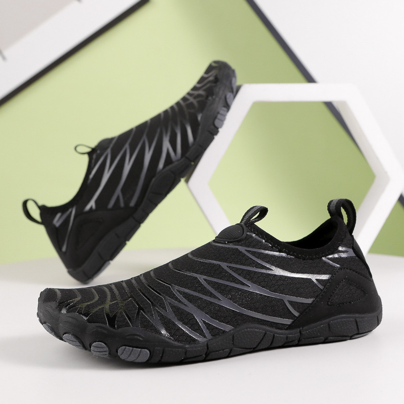 Stream tracing shoes beach swimming water wading quick drying five finger shoes snorkeling fishing men's and women's shoes image 4