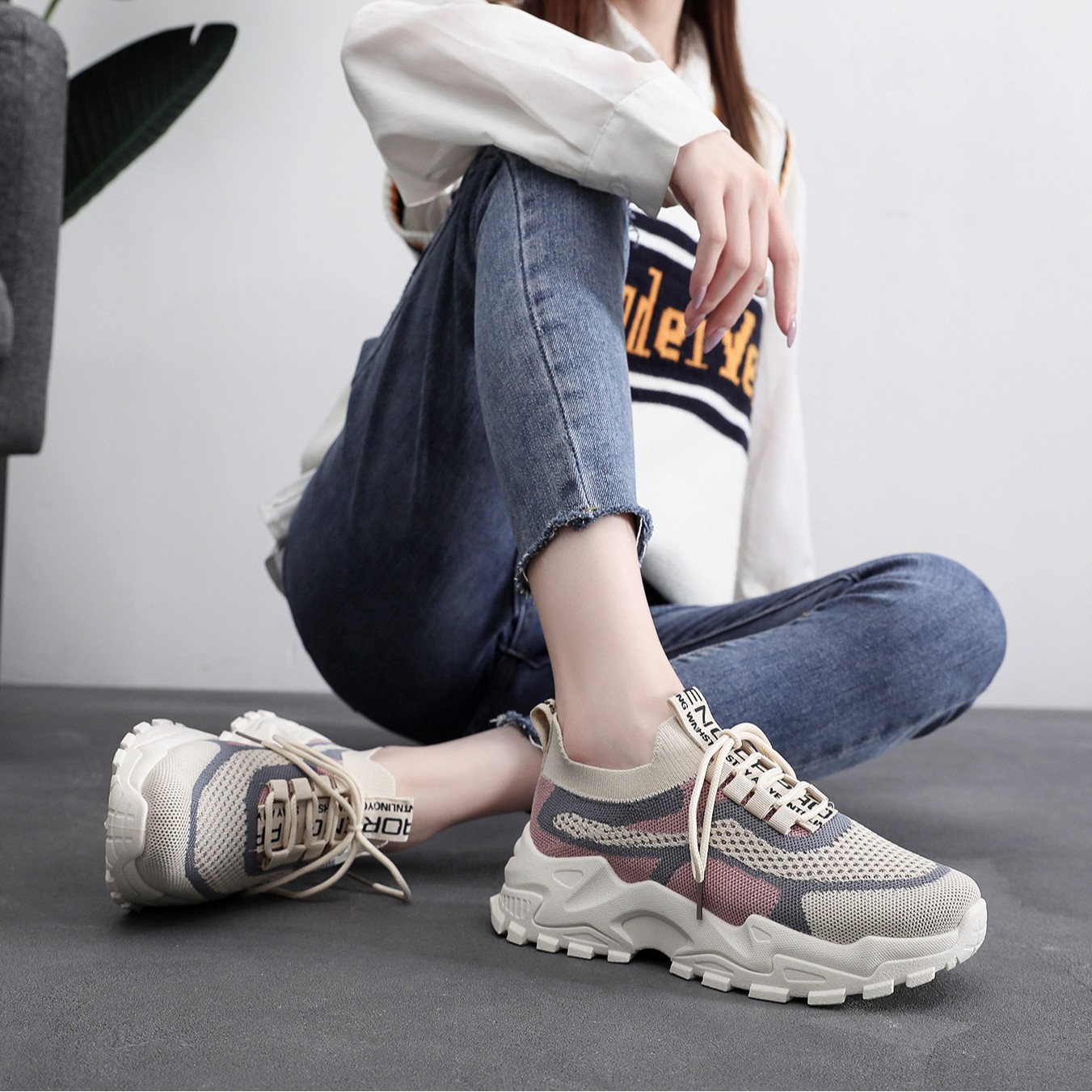 Flyknit shoes breathable and comfortable thick soled shoes dad shoes women's sports shoes image 5