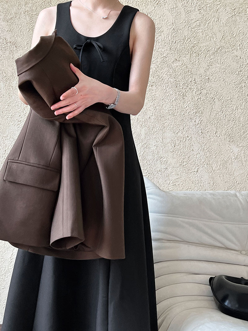 3A81DC40-CAA1-4F92-AD62-AF43AF