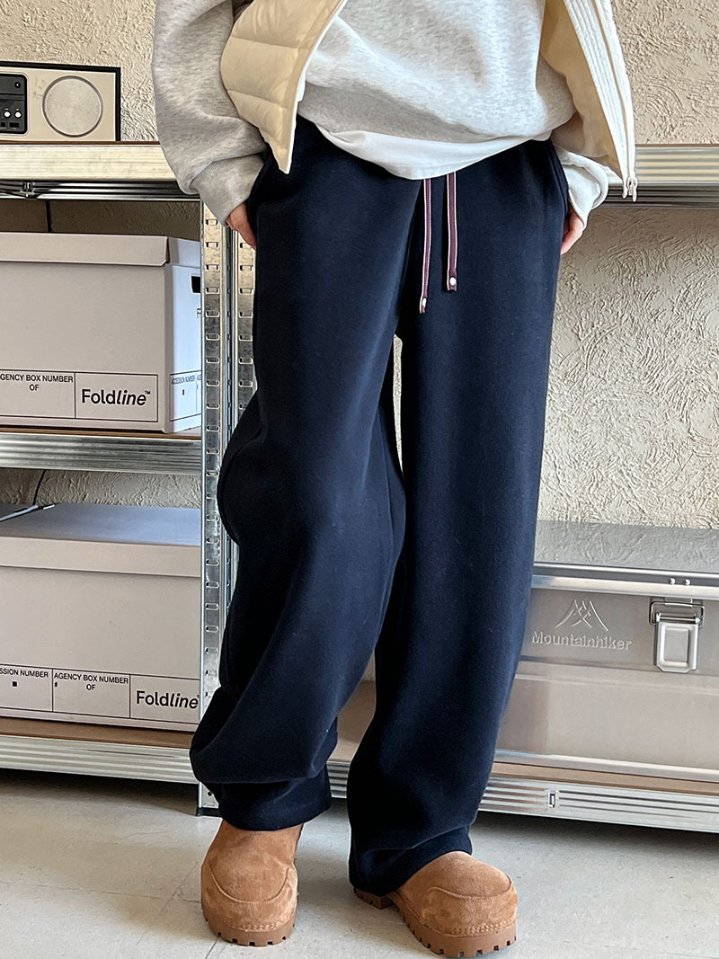 4D5C1039-EA46-44BA-838F-787261