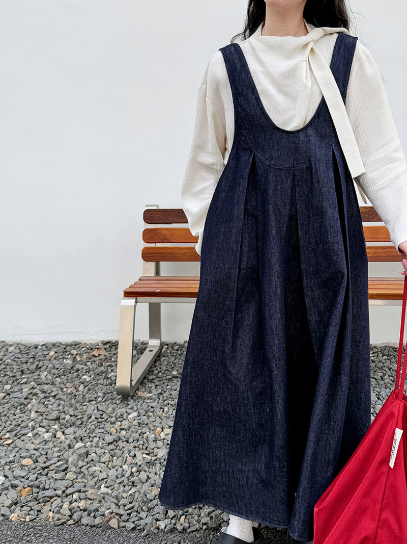 DEA7AB60-406F-442E-AE73-AF2580