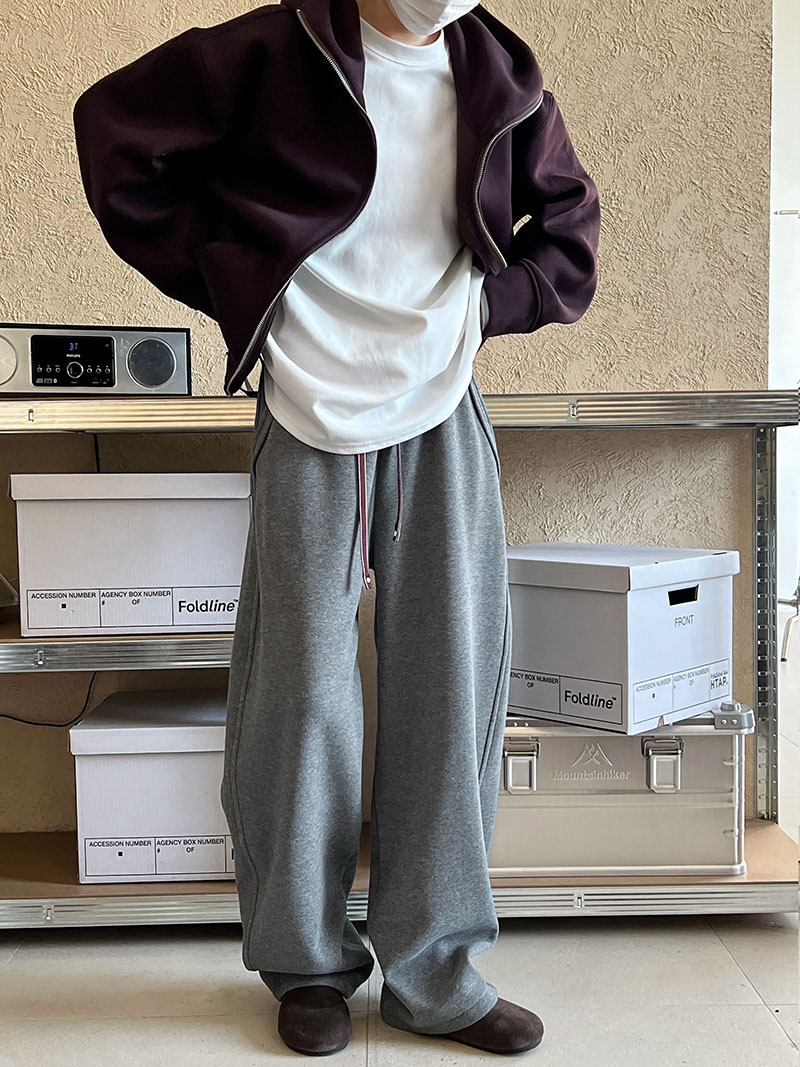 D7832967-63E8-44A1-8A91-6F93EA