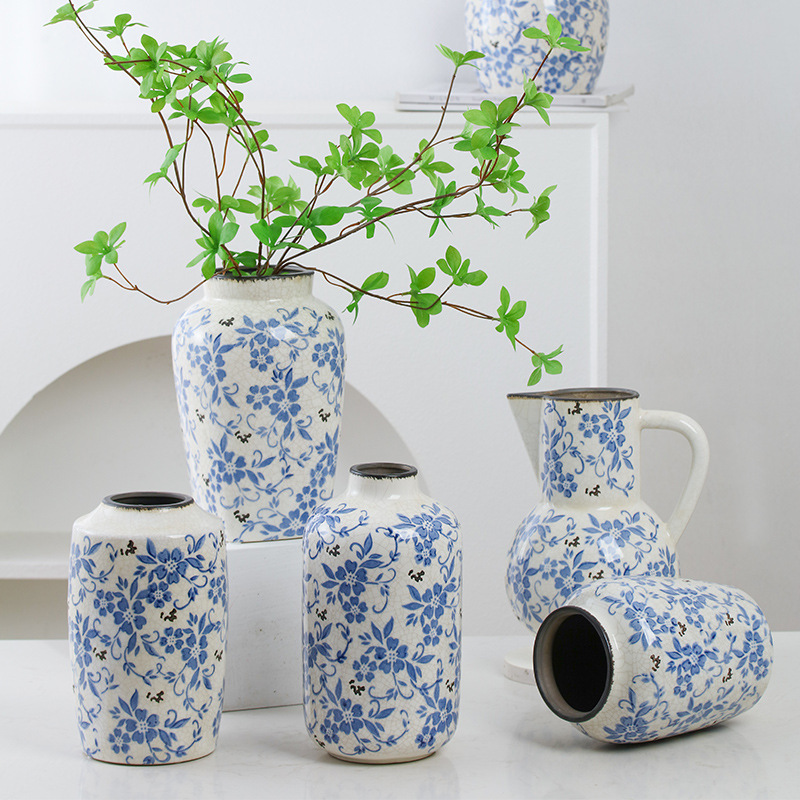 Chinese style blue and white porcelain ceramic vase vintage ice cracked ornament for living room