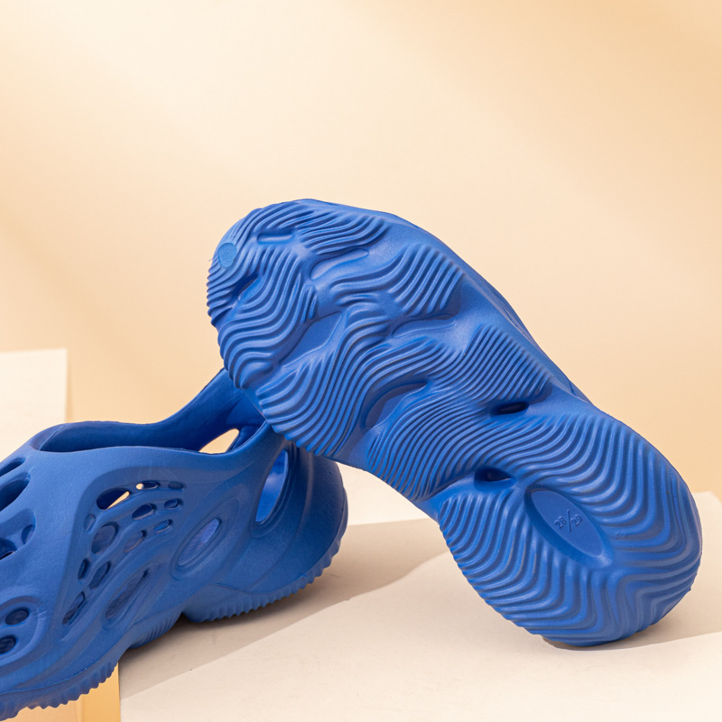 Children's Sandals Coconut Hole Shoes Summer Boys and Girls' Baby Sandals EVA Children's Shoes Beach Shoes image 14
