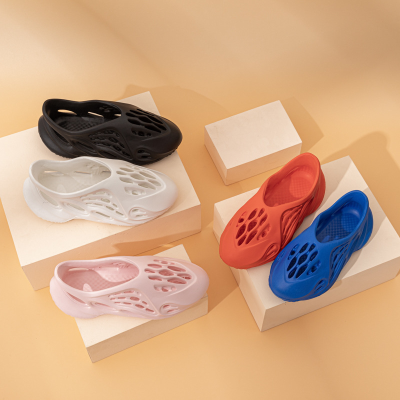 Children's Sandals Coconut Hole Shoes Summer Boys and Girls' Baby Sandals EVA Children's Shoes Beach Shoes image 16