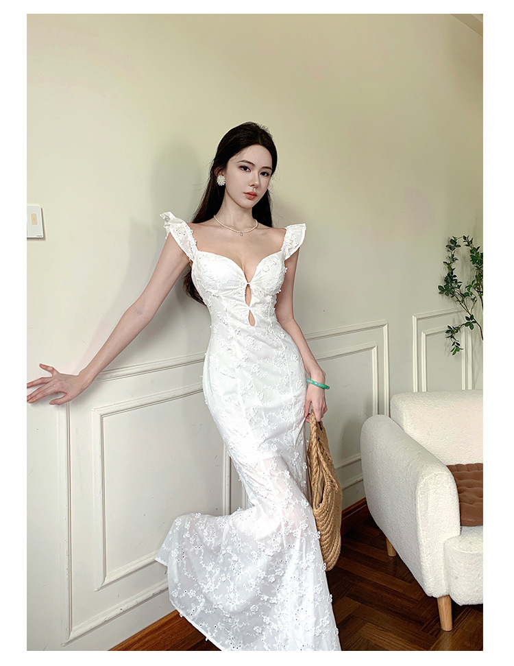 Flutter Sleeve Cream White French Lace Fitted Floral Maxi Dress B4118D2EB50B9A0A03B0D8D2D0685C83