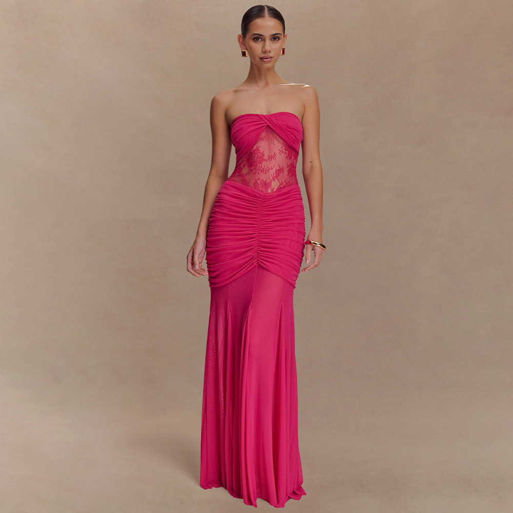 Women’s strapless long dress with pleated perspective dress