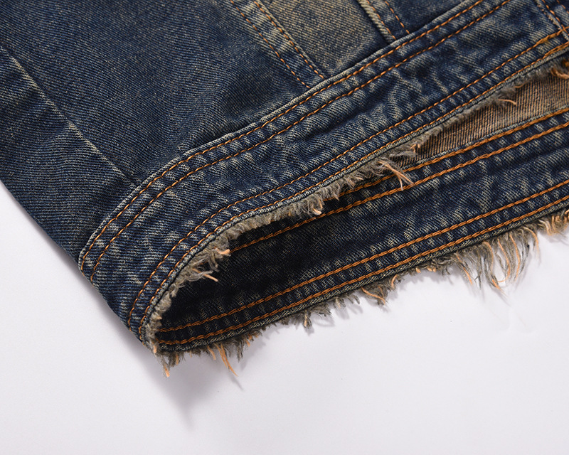 Detail of Zipper Closure