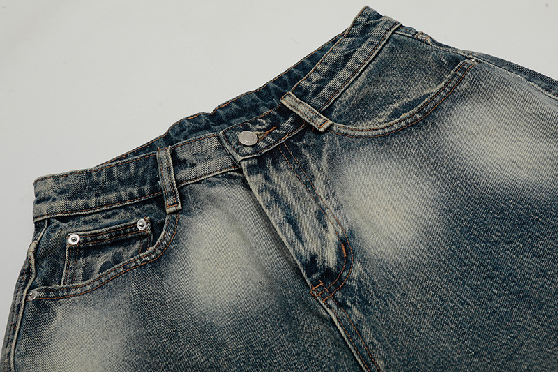 Lightning patterned denim seven quarter shorts B1C3533051598A3F7EDD202B0AB3FA25