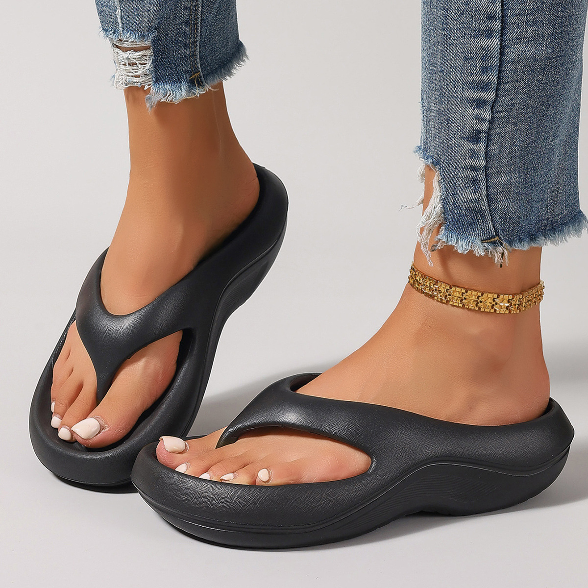 Cross-border Thong Sandals for Women EVA Outdoor Anti-slip Soft Sole Beach Slippers image 4