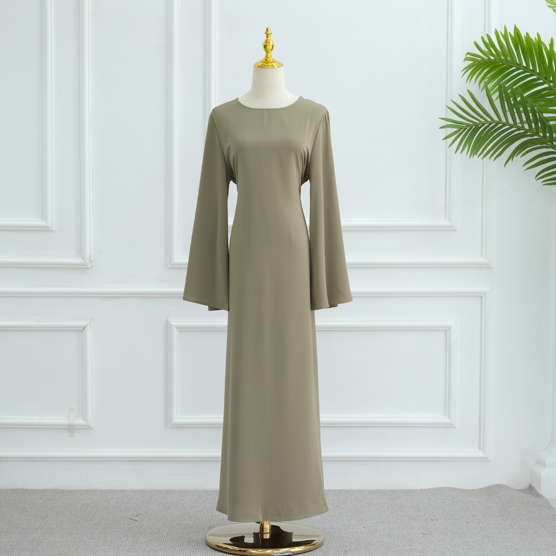 Simple Solid Color Abaya