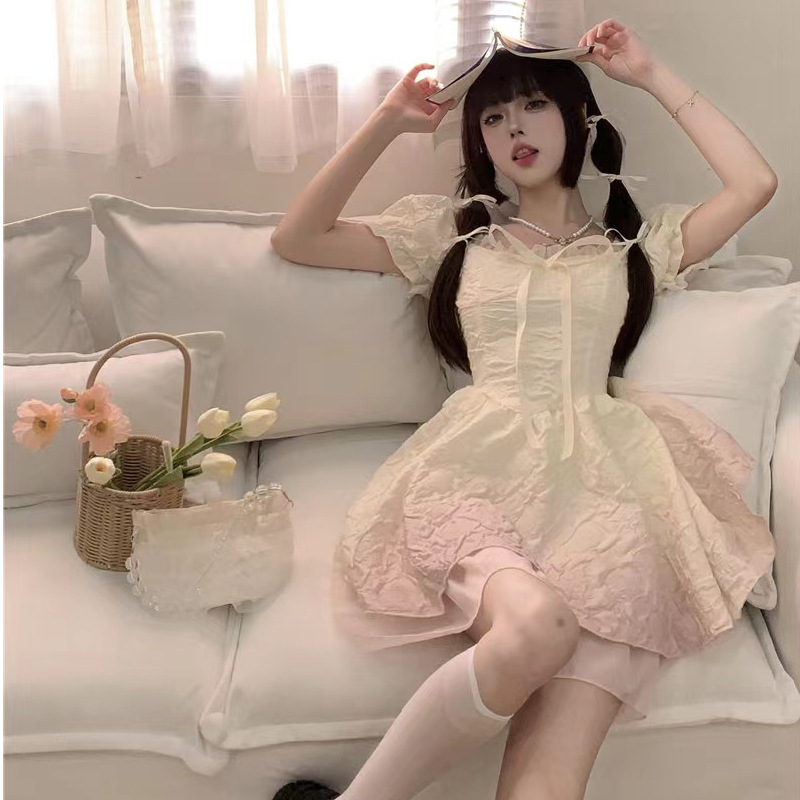 洛丽塔少女公主裙2025夏季方领泡泡袖收腰显瘦渐变色别致连衣