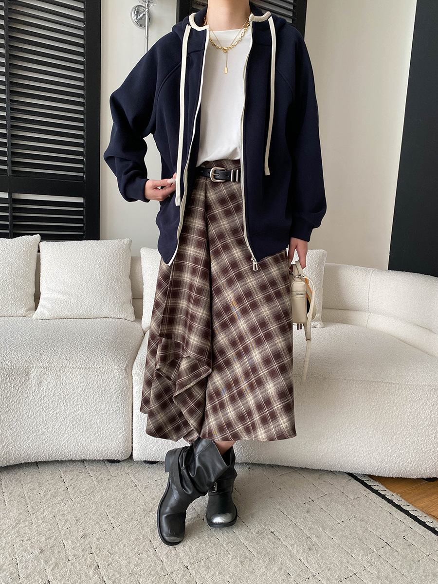 拼图2025_10_28_10_37_30_IMG_1545