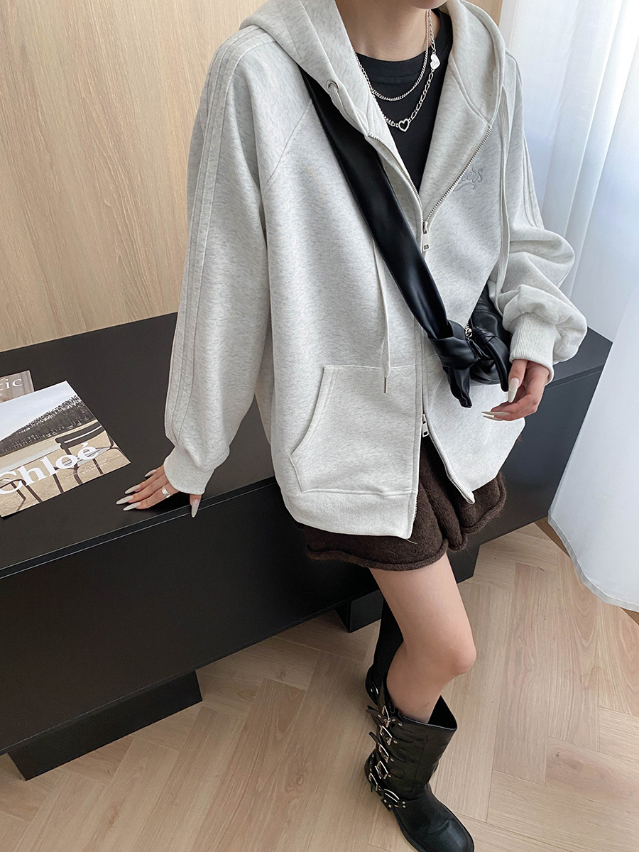 拼图2025_09_15_09_36_17_IMG_2995