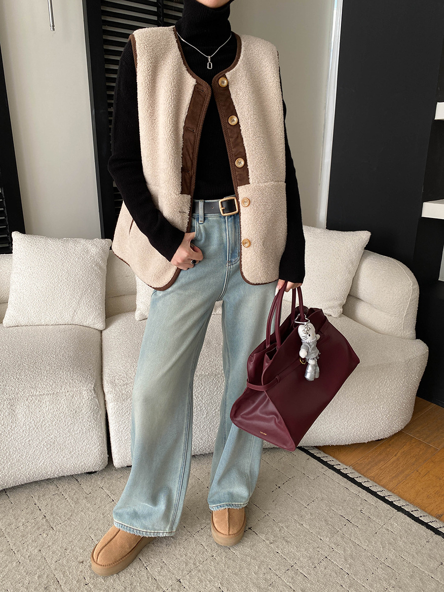 拼图2025_10_29_09_32_44_IMG_2053