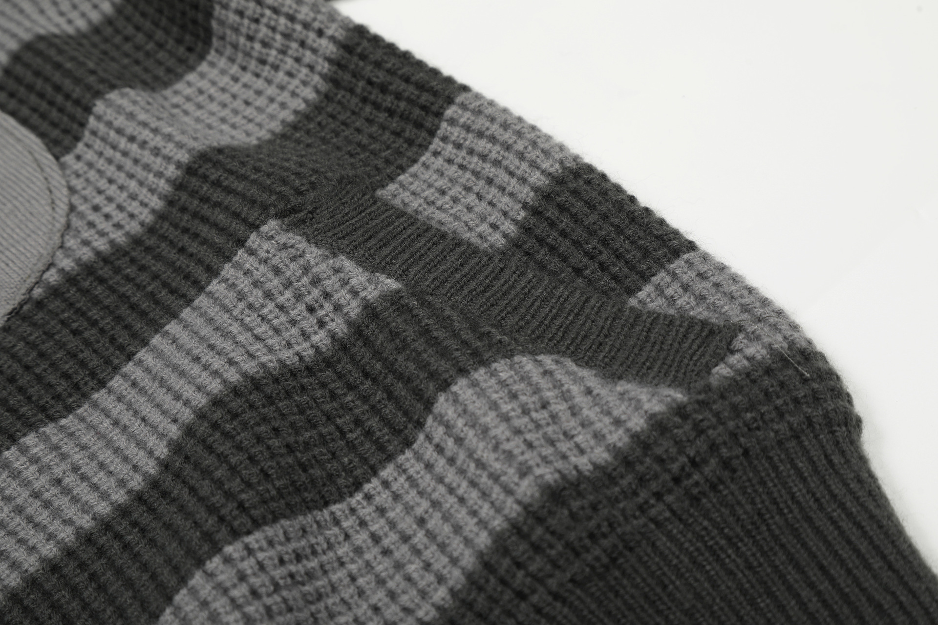 A41ACE2DE737AEFD52FA992C142A3D21