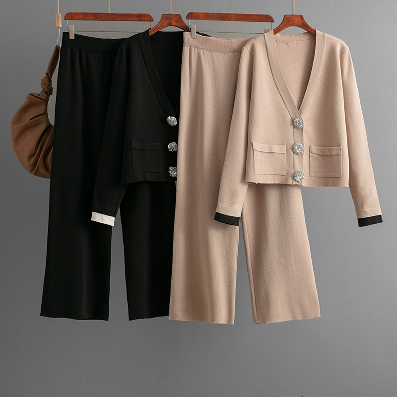 Conjunto de top y pantalón ancho en negro