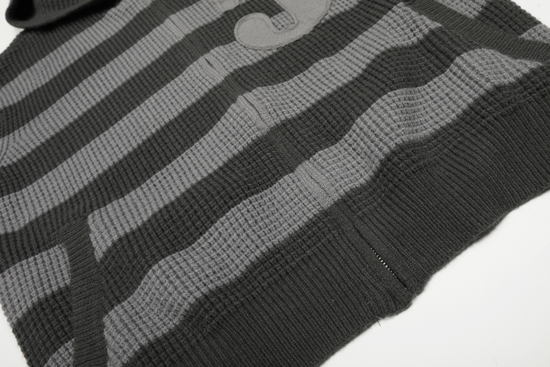 FB1D69483F2A2E5E4F56CBAE1666BA40