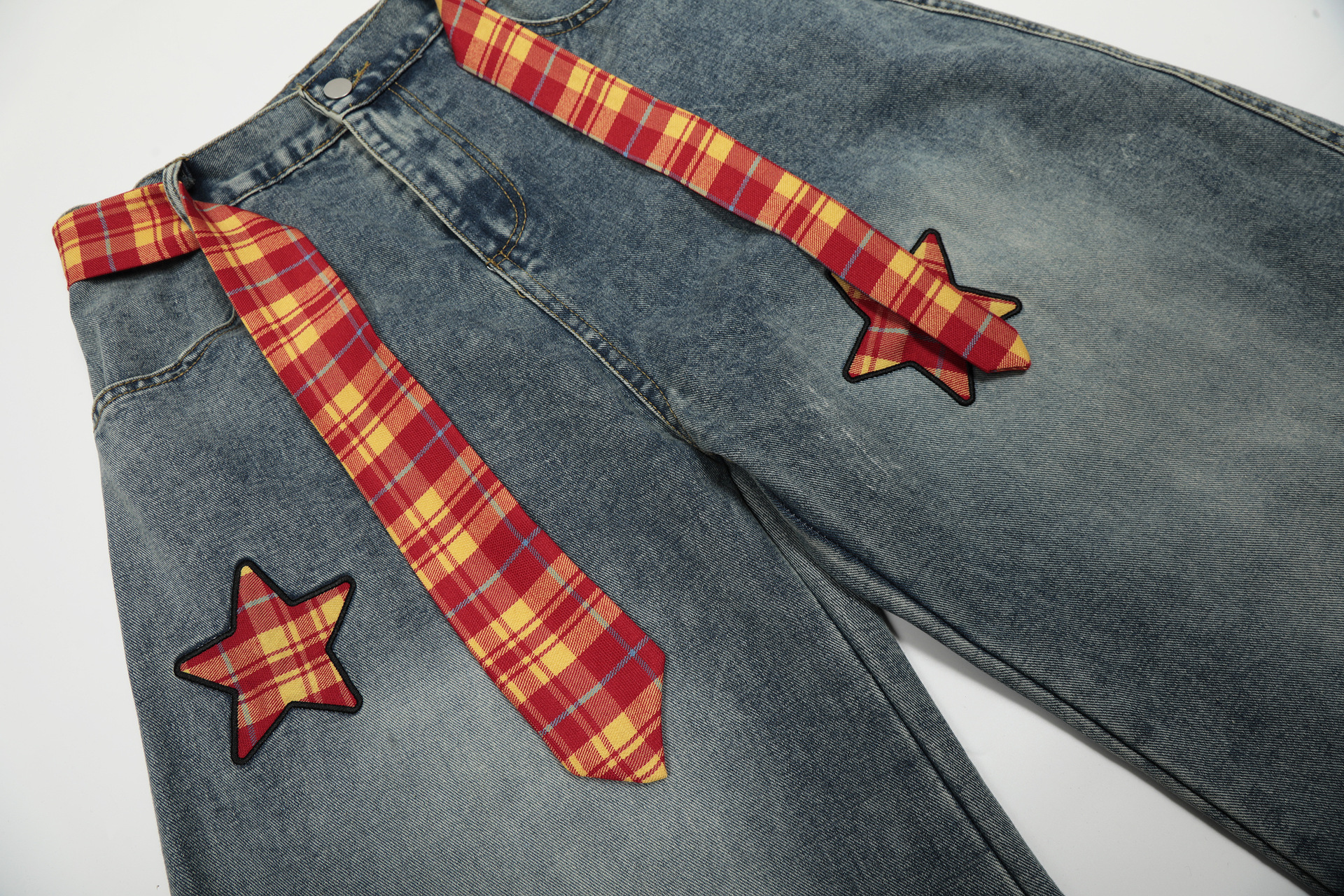 9593
