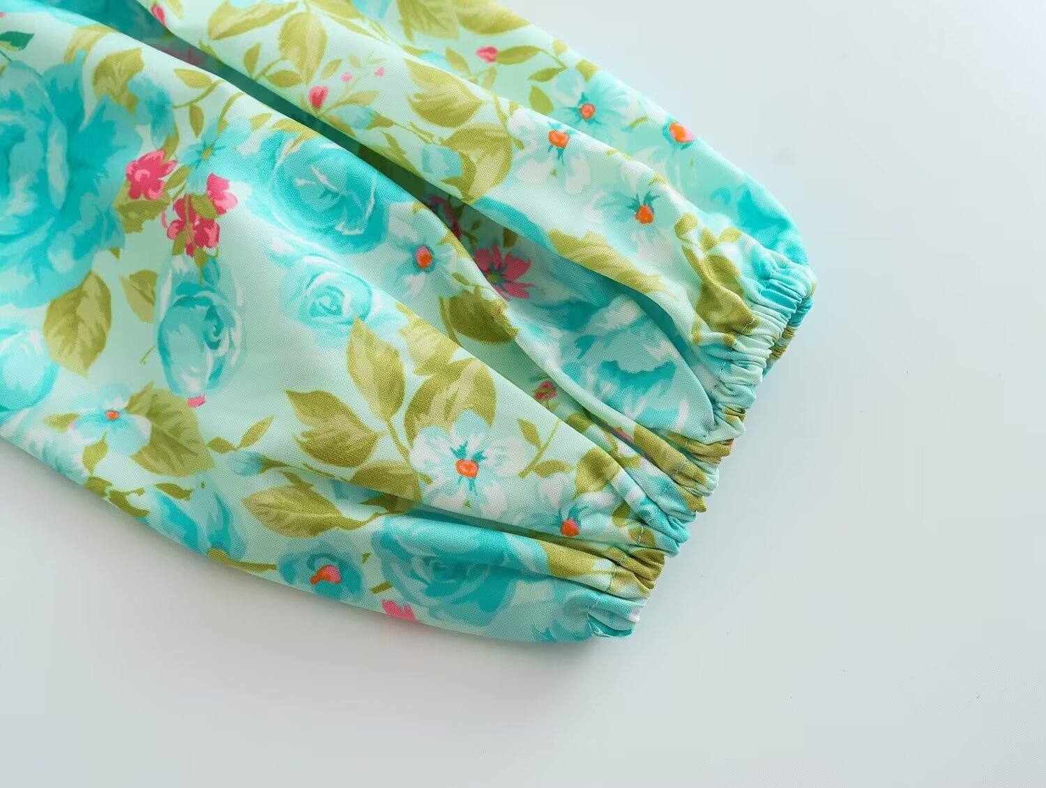 CC0B39571D4403CF66147D45916586E4