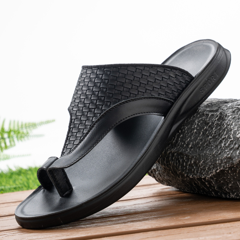 Woven Pattern Men's Slippers Summer Toe-Loop Slip-On Non-Slip Soft Sole Outdoor Beach Shoes image 3