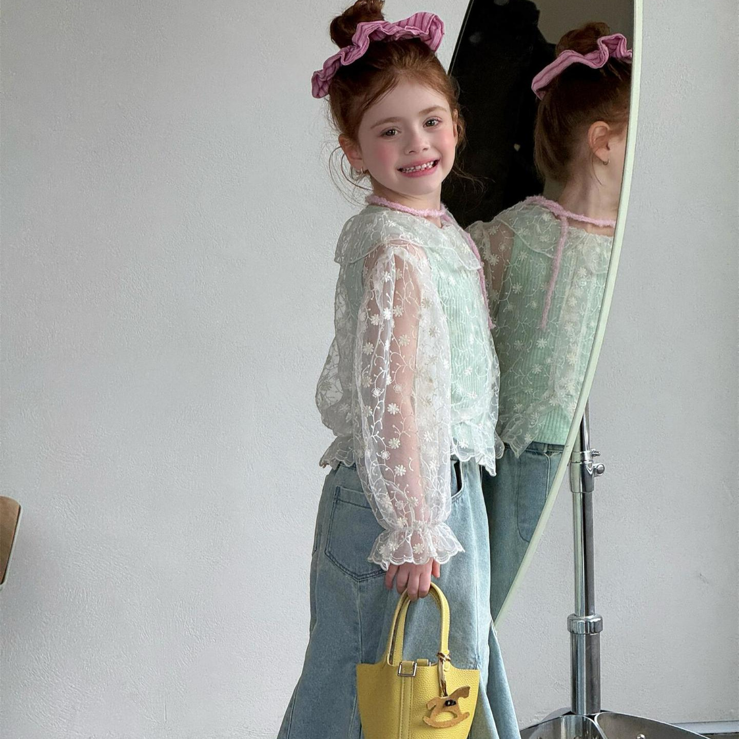 Children's Clothing Summer New Girl's Shirt with Mesh Embroidery Cut-out, Baby Shirt, Outerwear