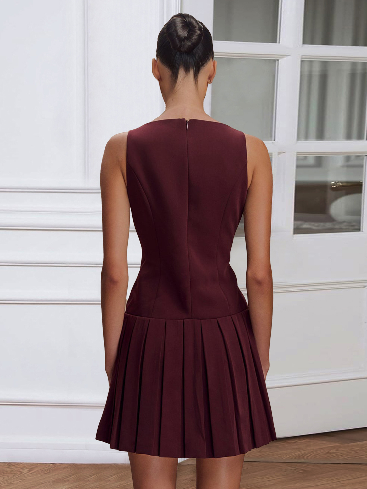 Royal blue ruched mini dress back view – V-neck sleeveless fitted chic look