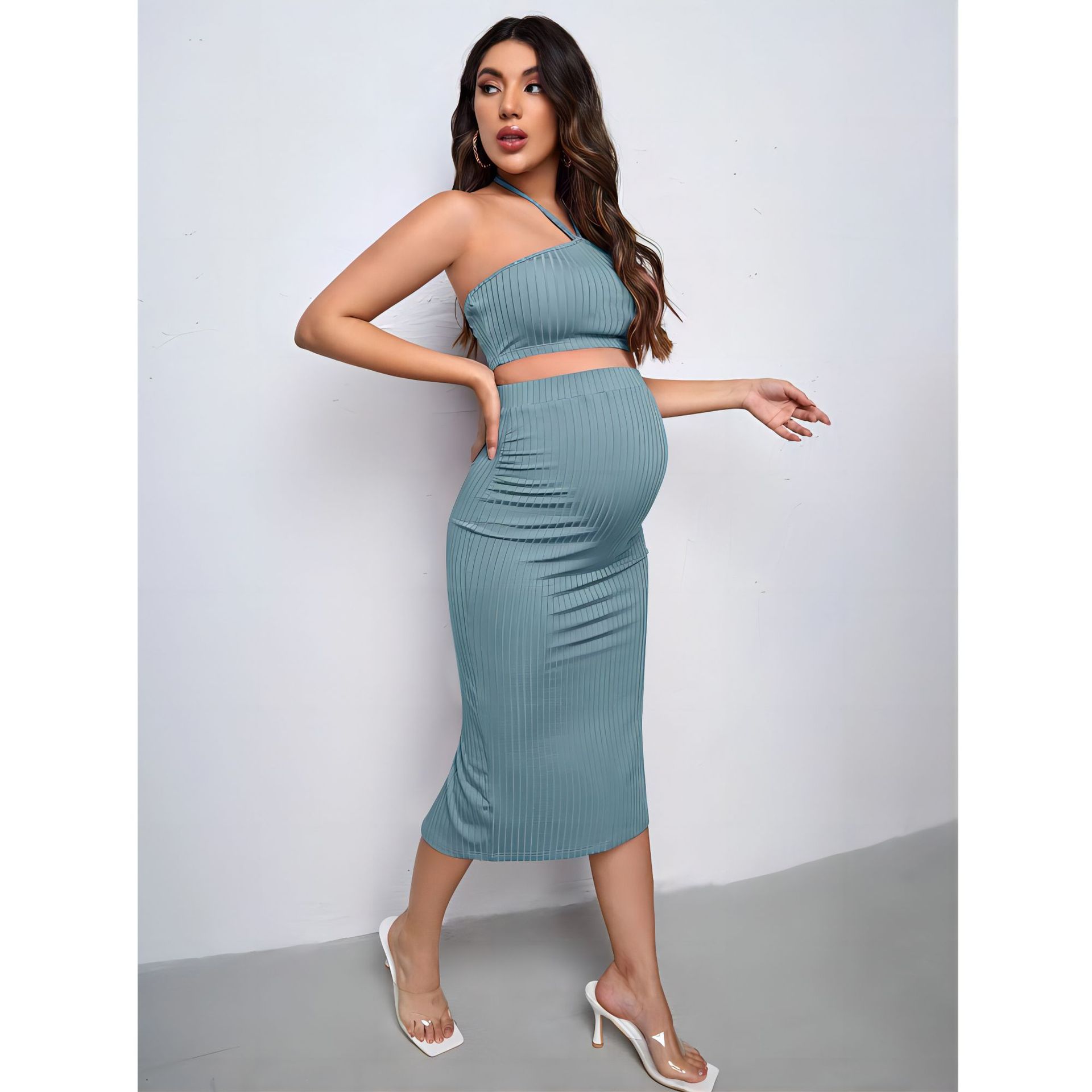 maternity clothes