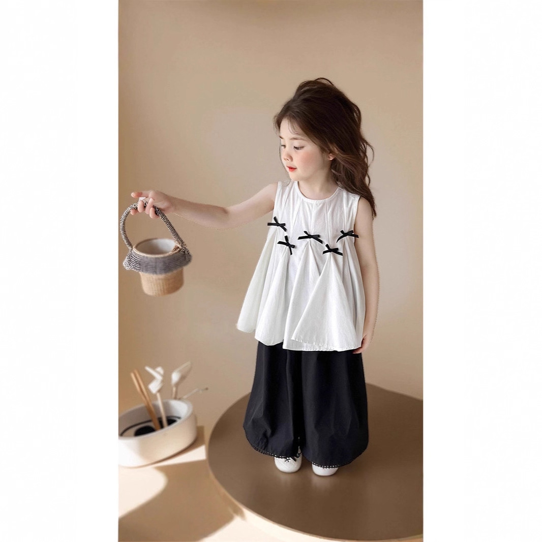 Cute Girls' Summer Outfit SetSleeveless Vest + Wide-Leg Pants 2-Piece Set for Kids
