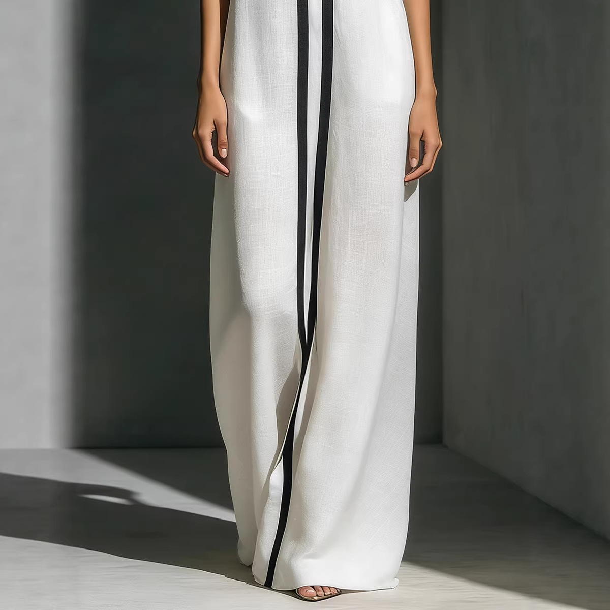 Women's color-block A-line maxi dress – V-neck sleeveless high waist loose fit full length view